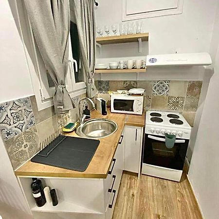 Comfortable Apartment In The City Center Афины Экстерьер фото