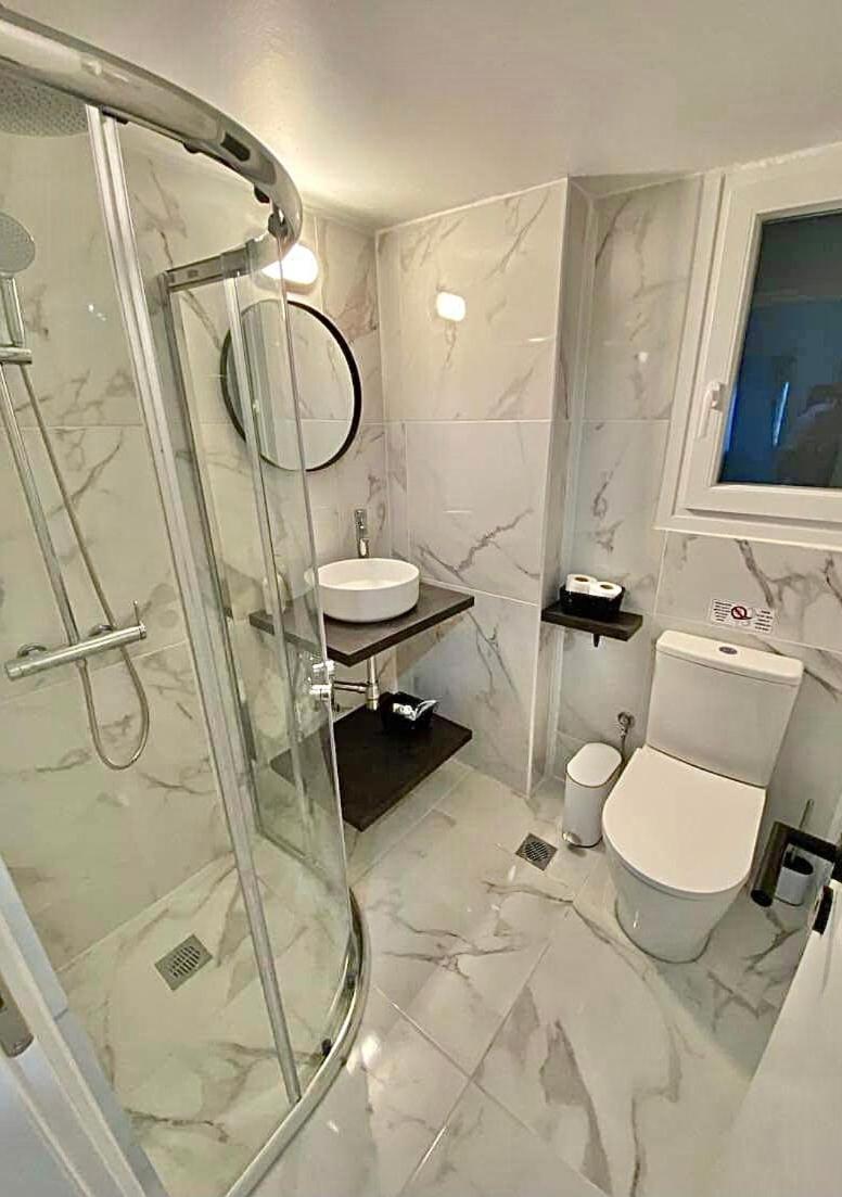 Comfortable Apartment In The City Center Афины Экстерьер фото